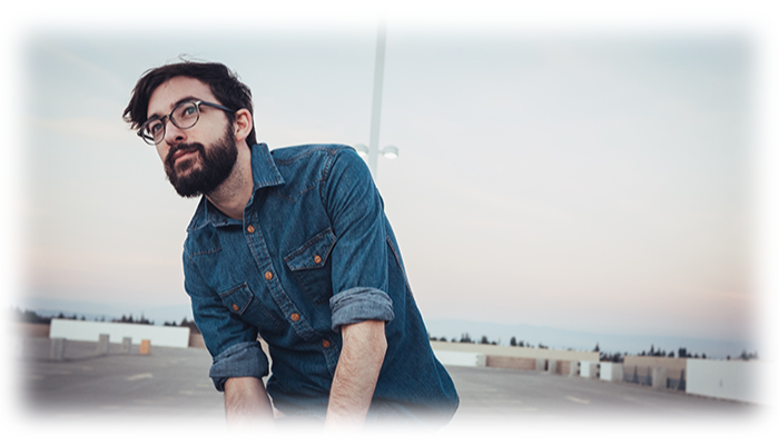 髭を生やした男